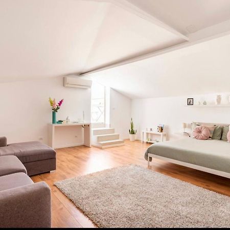 Mare Damuri Con Terrazza Vista Mare Apartment Catania Bagian luar foto